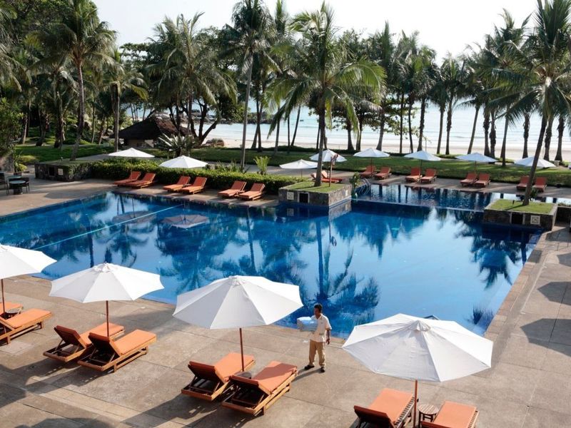Kolam renang Club Med Bintan Island